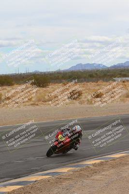 media/Feb-07-2025-CVMA Friday Practice (Fri) [[7034960ba2]]/4-Racer 4/Session 5 (Turn 10 Inside)/